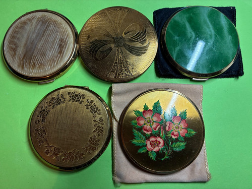 Job lot vintage powder - job,
