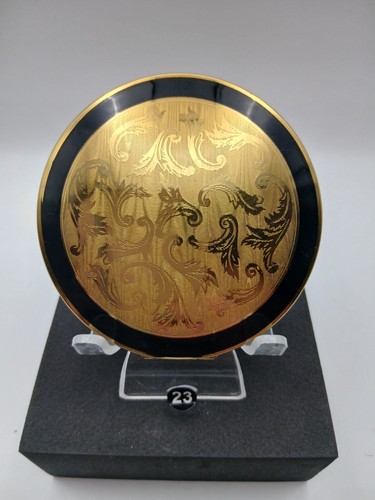 Lovely vintage stratton powder - lovely,