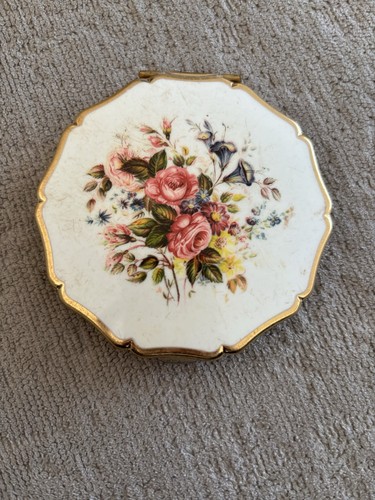 Vintage stratton powder - vintage,