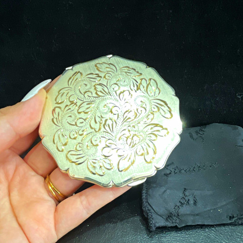 Stratton floral engraved - stratton, metal