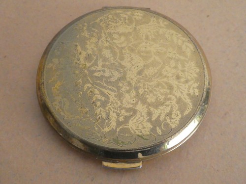 Vintage stratton powder - vintage,