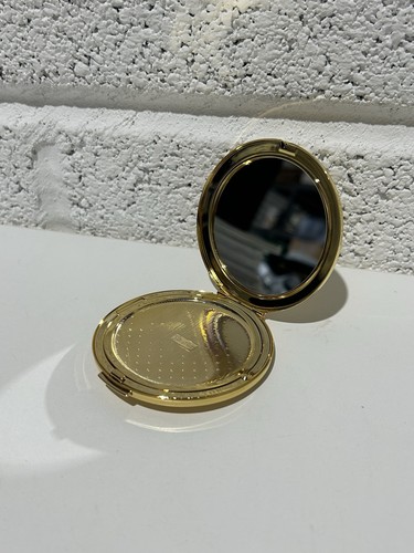 Unused stratton compact powder - stratton,