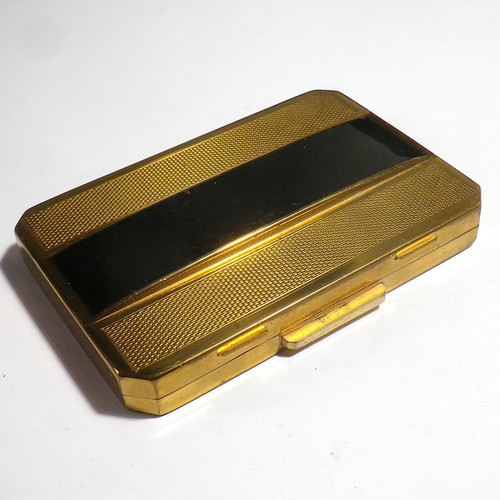 Vintage stratton gold - vintage,