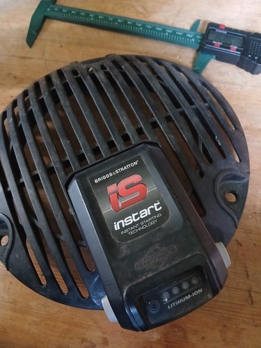 Briggs stratton 593560 10 - &, 10.8v