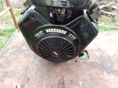 Briggs and stratton vanguard - and,